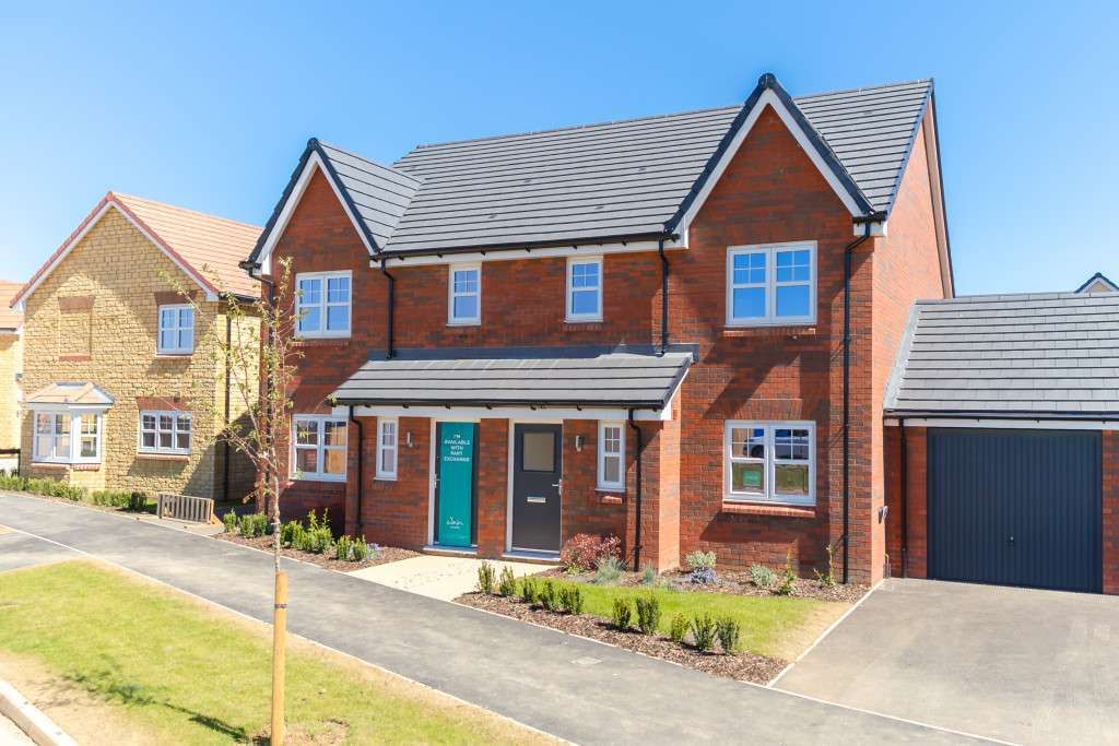 Property photo 2 of 11