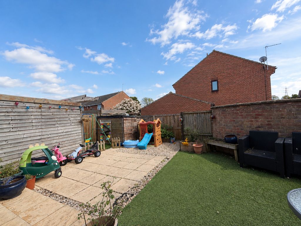 Property photo 2 of 13 c9Eb035B9B774075Baadef98A24Eda03