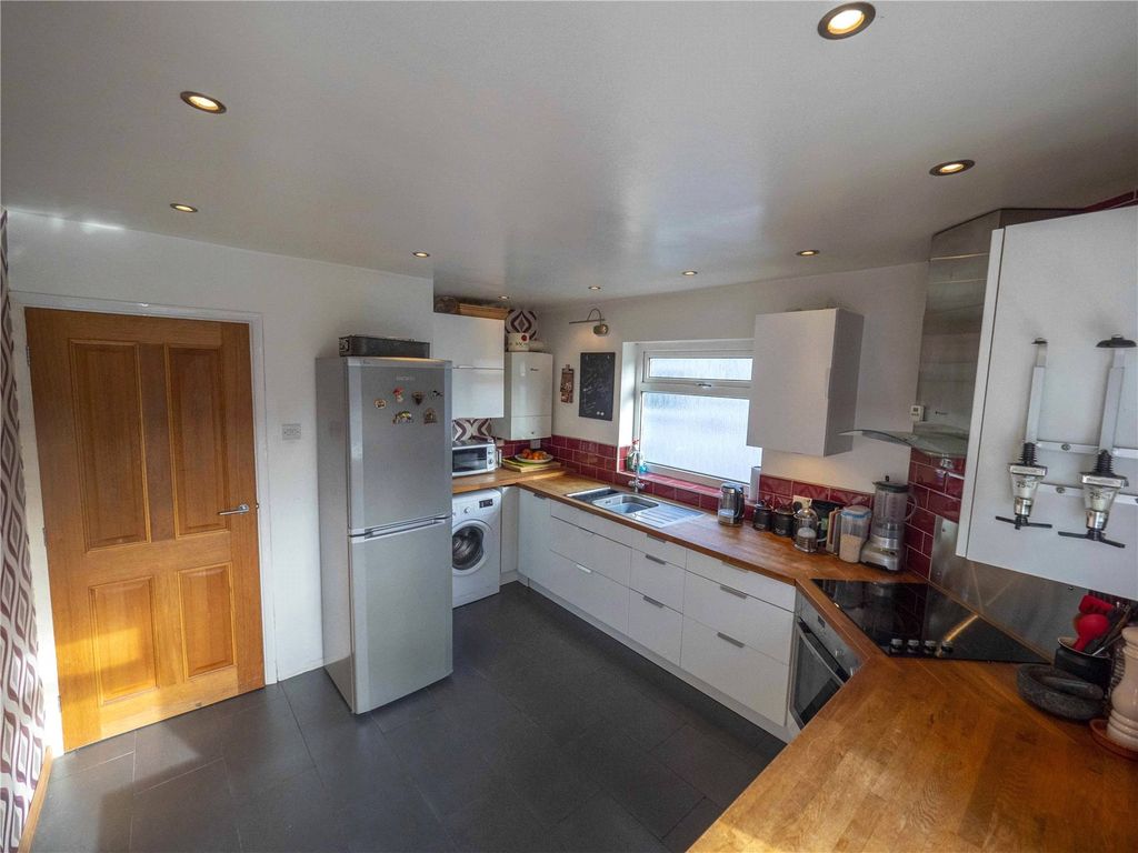Property photo 3 of 10 Internal