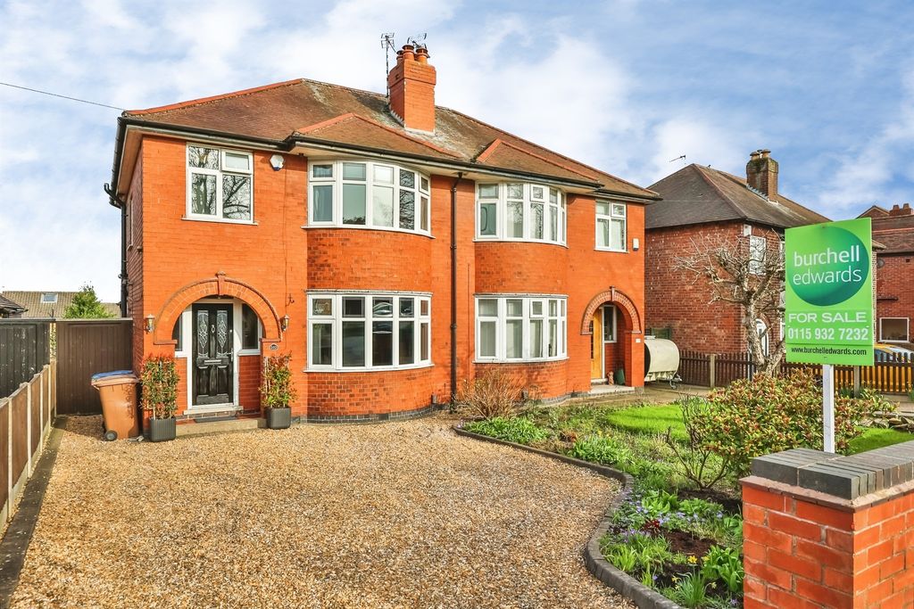 Property photo 1 of 25