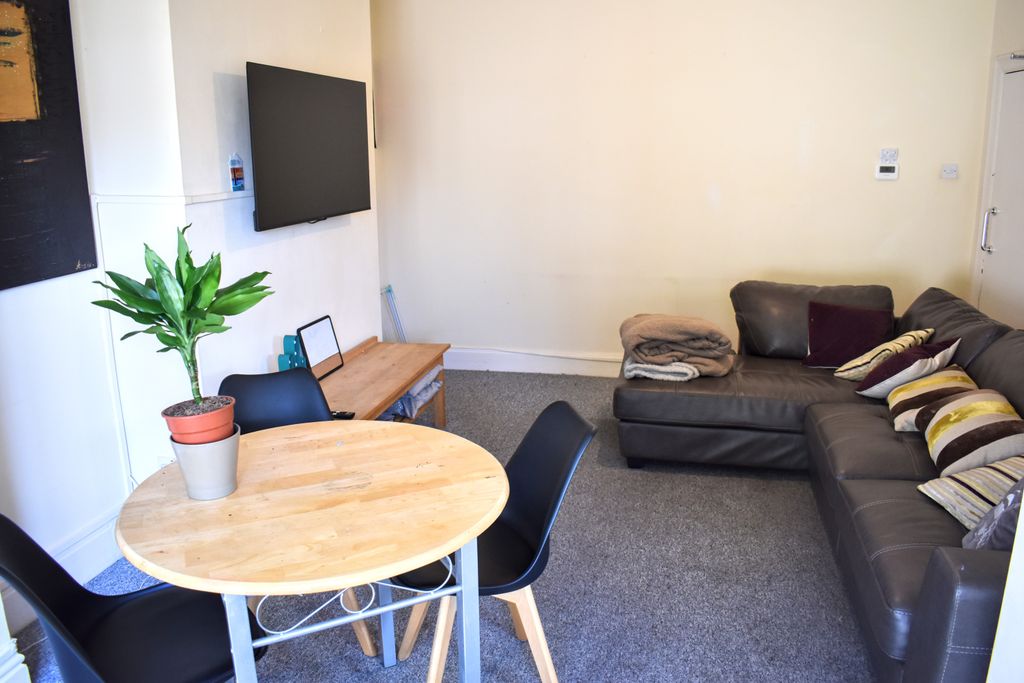 Property photo 2 of 16 Dsc_0098