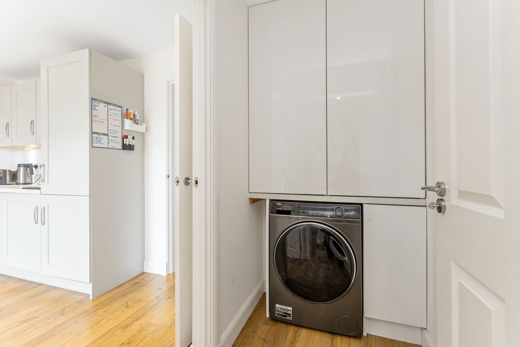 Additional image 8 of 3 bed terraced house for sale27 Arkaig Gardens, Burdiehouse, Edinburgh EH17