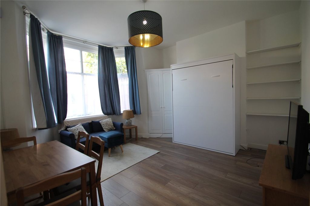 Property photo 3 of 15 Picture No. 03