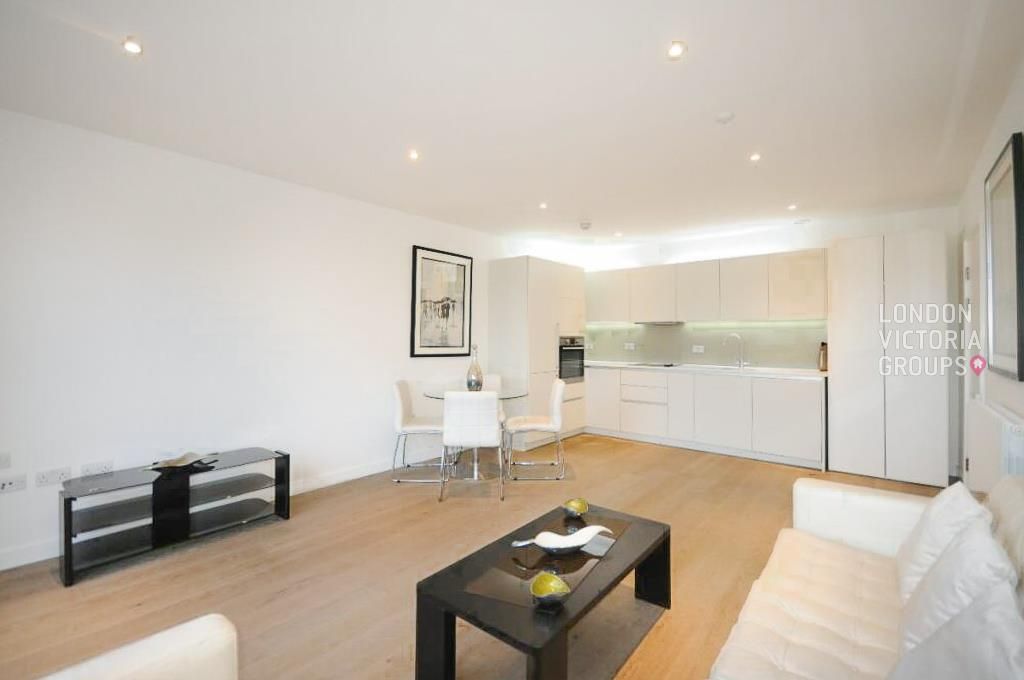 Property photo 3 of 12 1-3886.Jpg