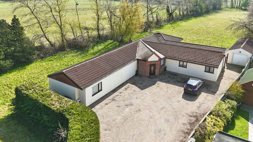 Property photo 1 of 14 4004564