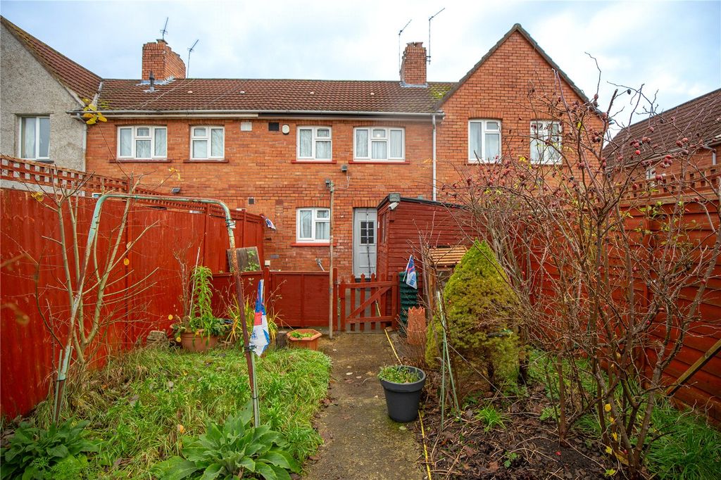 Property photo 1 of 14 Picture No. 05