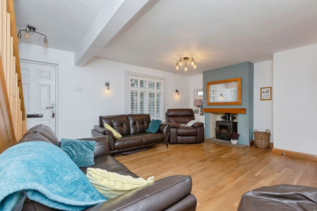 Property photo 2 of 21 Photo #2