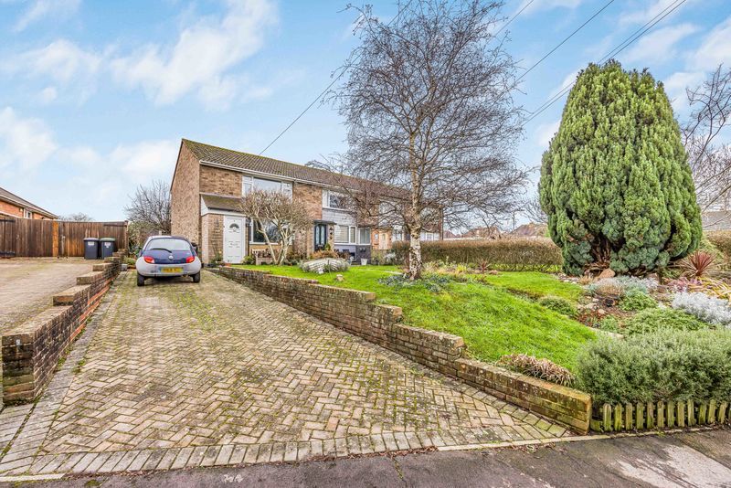 Property photo 1 of 17 Photo 18