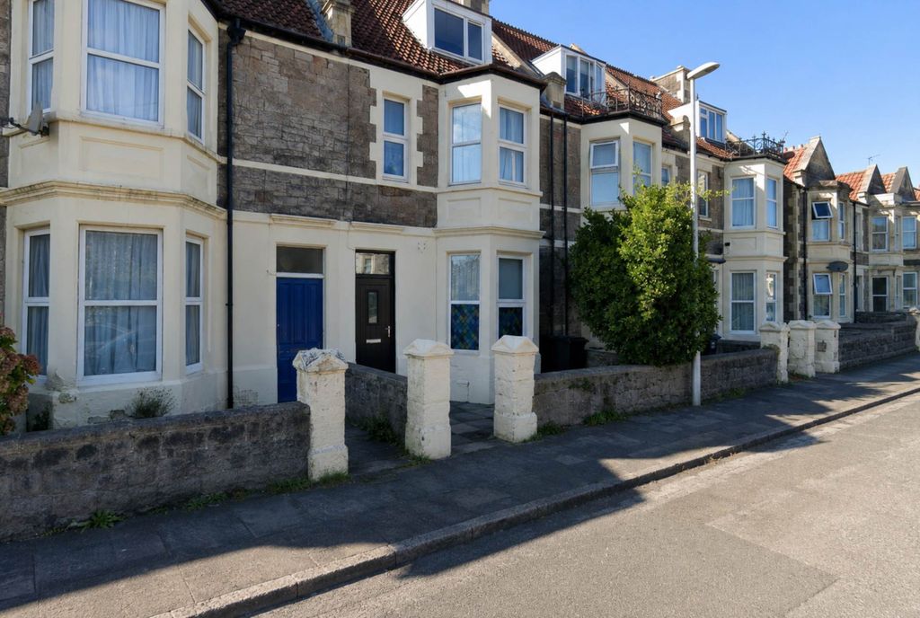 1 bed flat to rentSunnyside Road, Weston-Super-Mare BS23