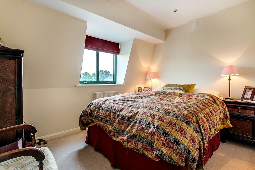 Additional image 7 of 2 bed flat for saleGreenford Road, Greenford UB6
