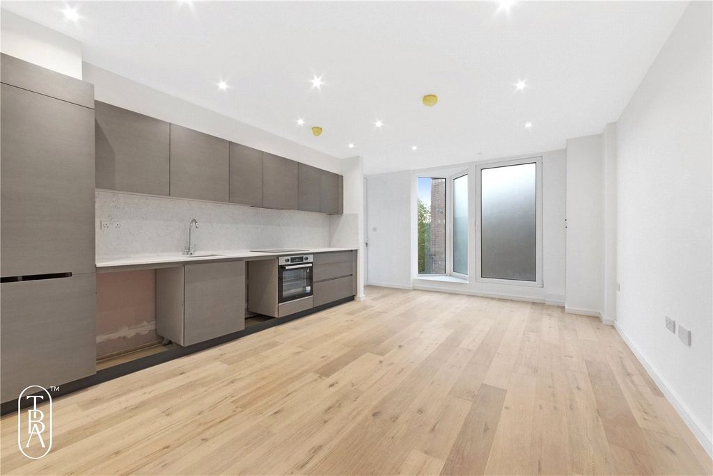 Property photo 1 of 9 Picture No. 19