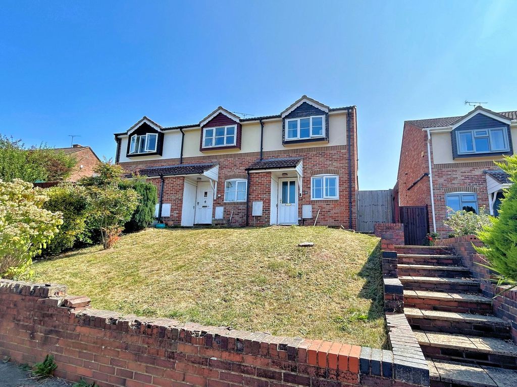Property photo 1 of 12
