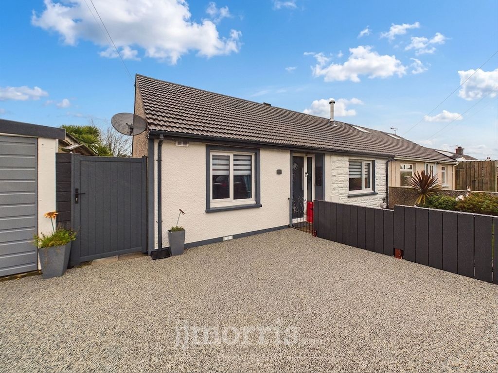 Property photo 1 of 26