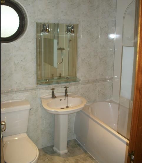 Property photo 3 of 4