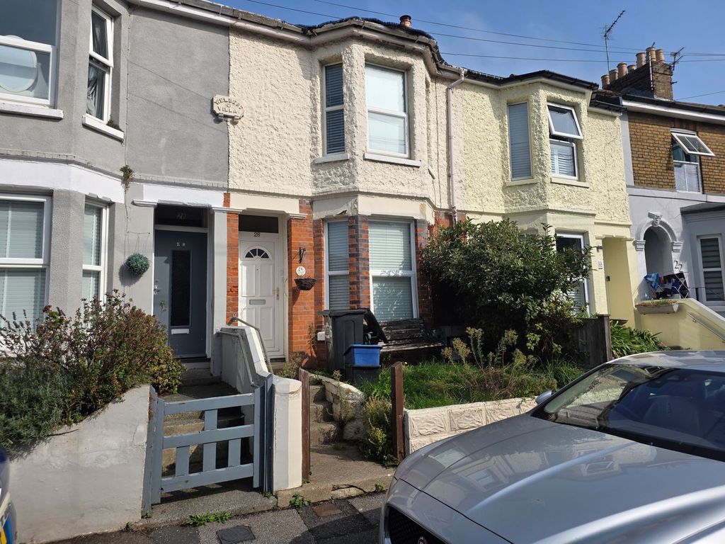 Property photo 1 of 8