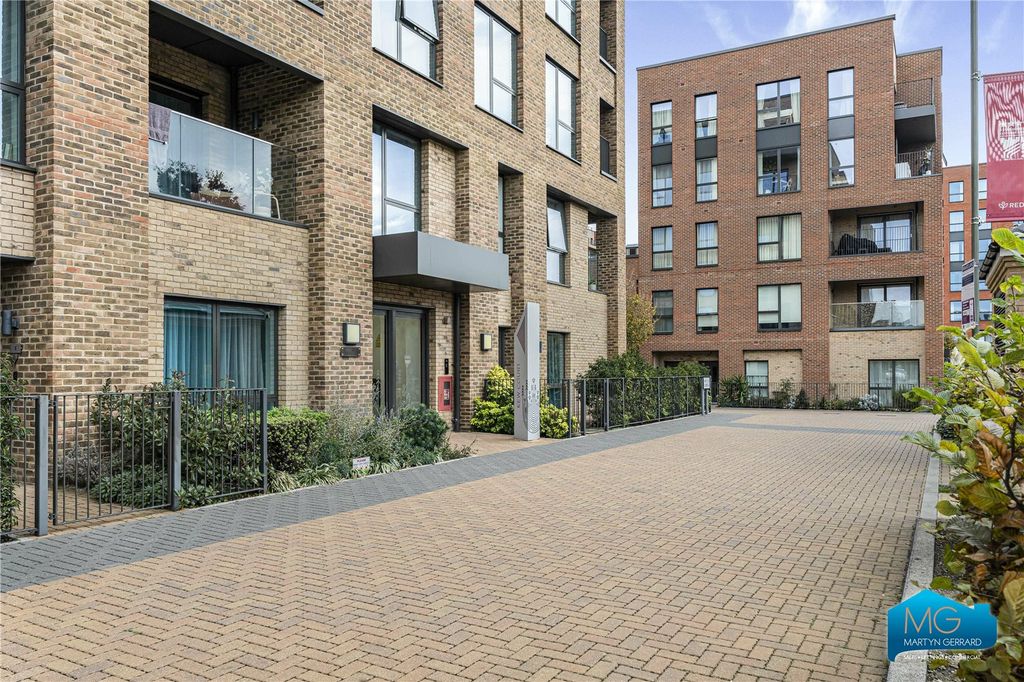 Property photo 1 of 14 Picture No. 24