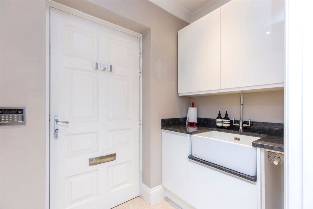 Additional image 10 of 3 bed flat for saleHenrietta Road, Bath, Somerset BA2