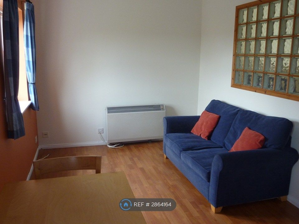 Property photo 2 of 4