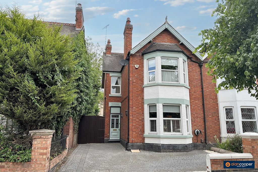 Property photo 1 of 23 4202261