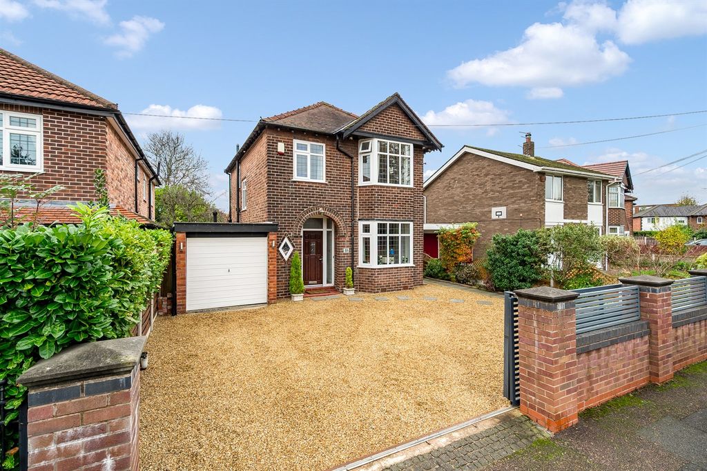 Property photo 1 of 35 (Main)