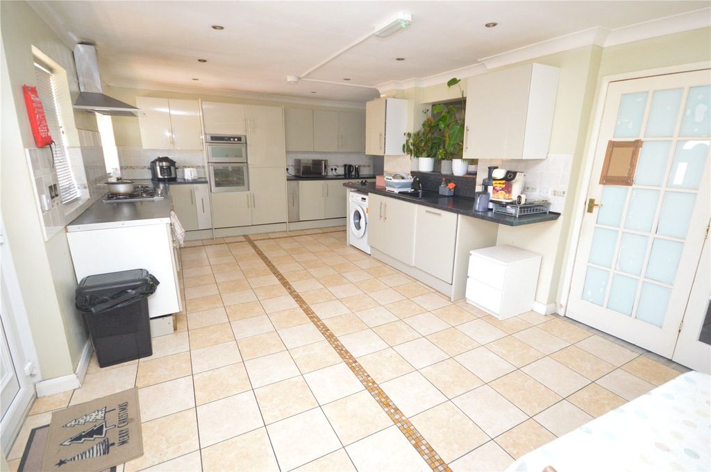 Property photo 2 of 15 Picture No. 15