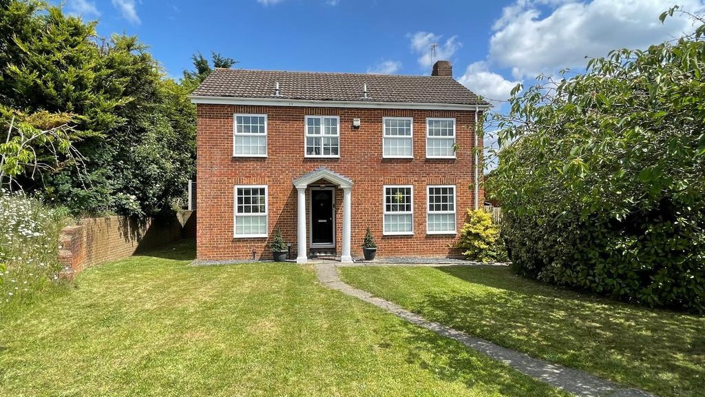 4 bed detached house for saleBalmoral, Cranbrook Estate, Maidenhead SL6