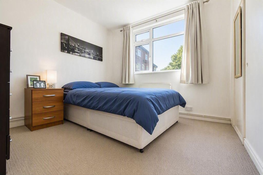 Property photo 3 of 6