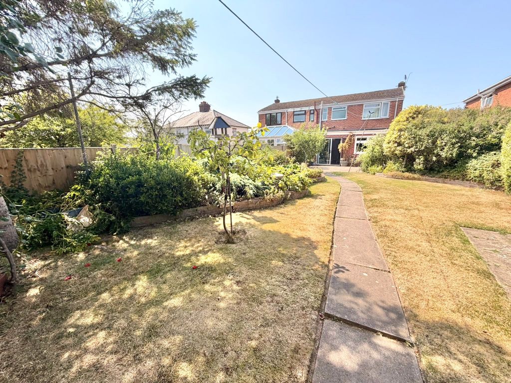 Property photo 2 of 17 Picture No. 03