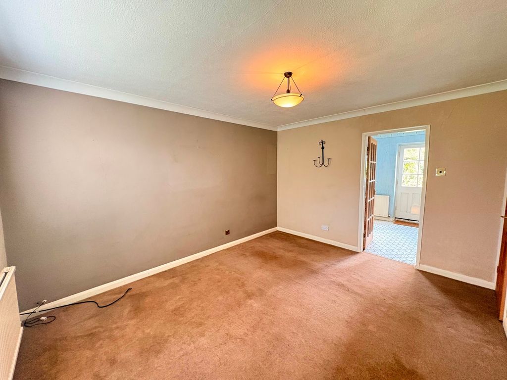 Property photo 3 of 13 Picture No. 28