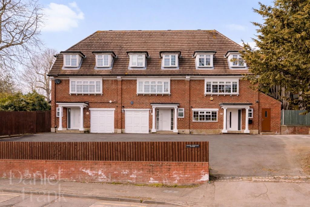 Property photo 1 of 29