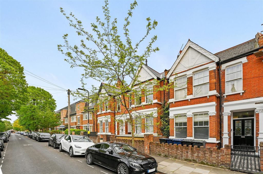 Property photo 3 of 14