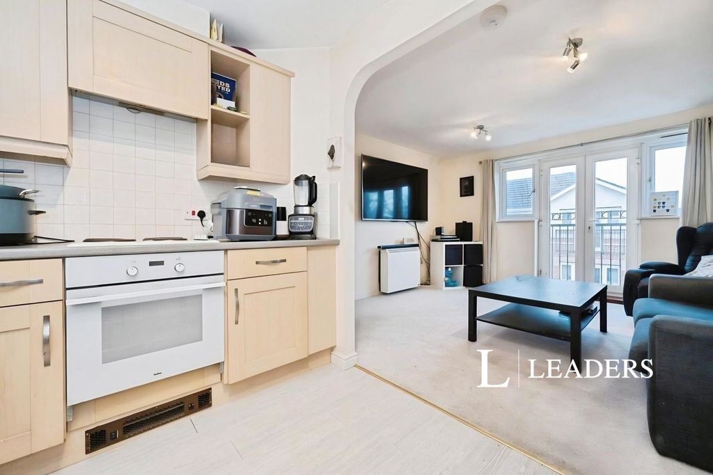 Property photo 2 of 7 Pbox-Img.Jpg