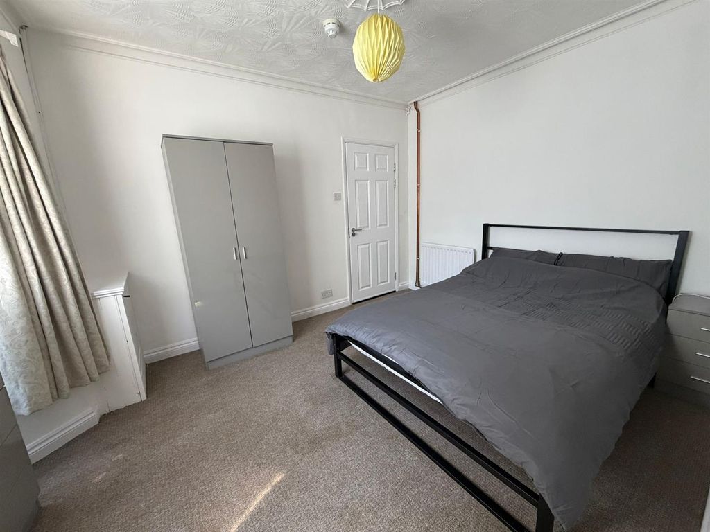 Property photo 2 of 10 1000051016.Jpg