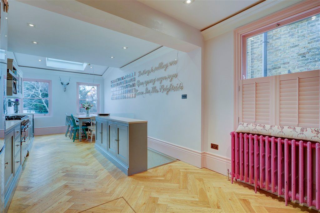 Property photo 3 of 16 Kitchen/Breakfast Room