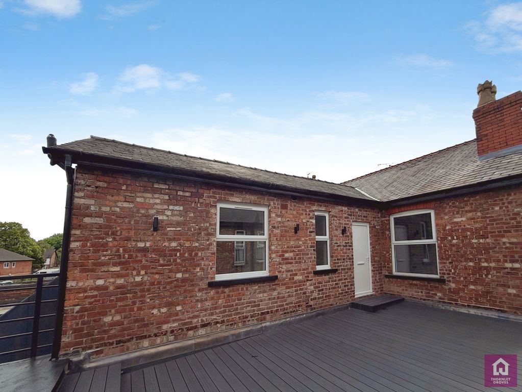 Property photo 1 of 8 Pbox-Img.Jpg