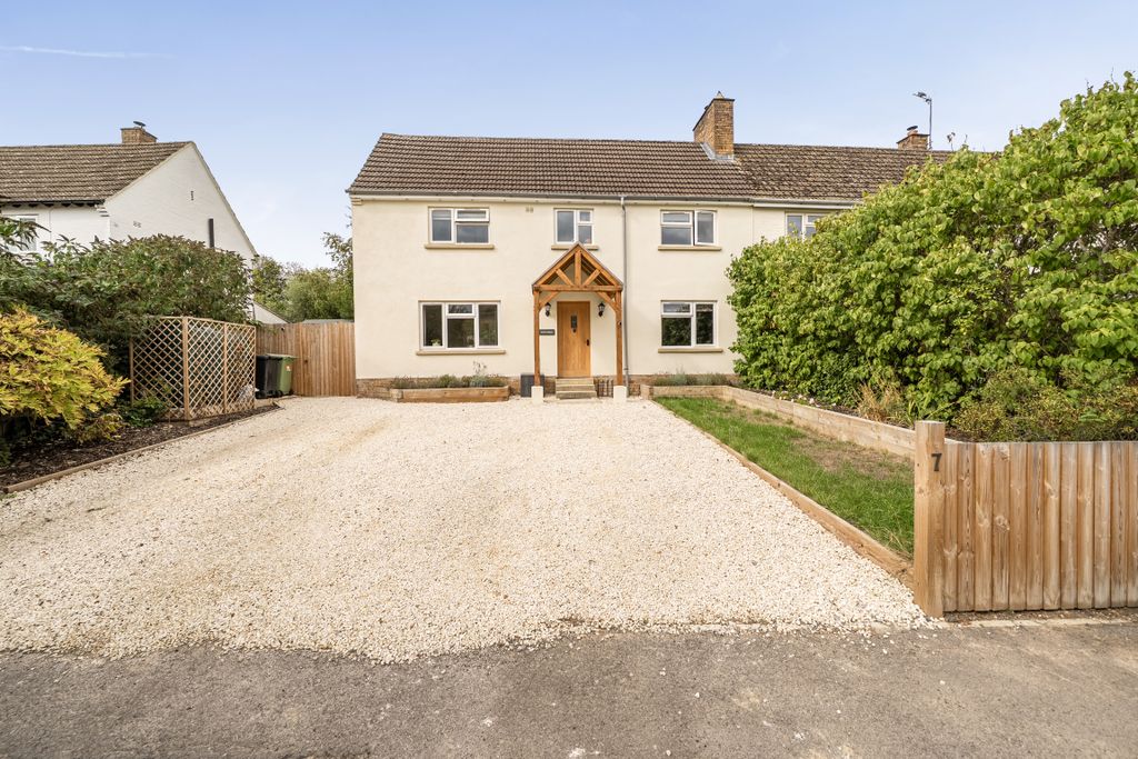 Property photo 1 of 18 151513321