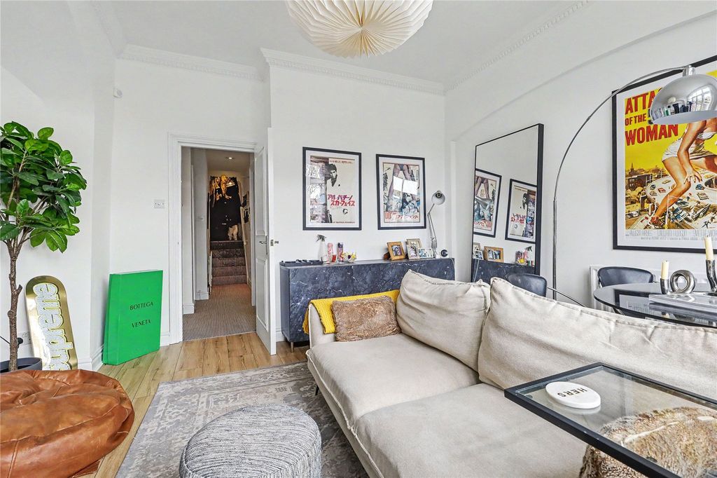 Property photo 3 of 14 Picture No. 05