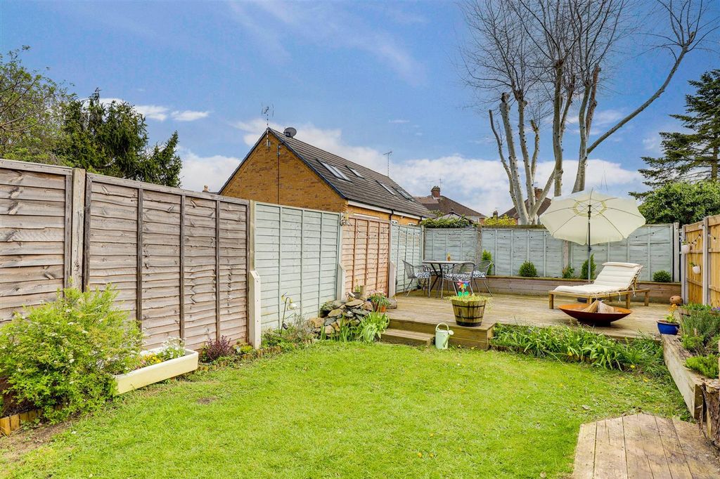 Property photo 3 of 16