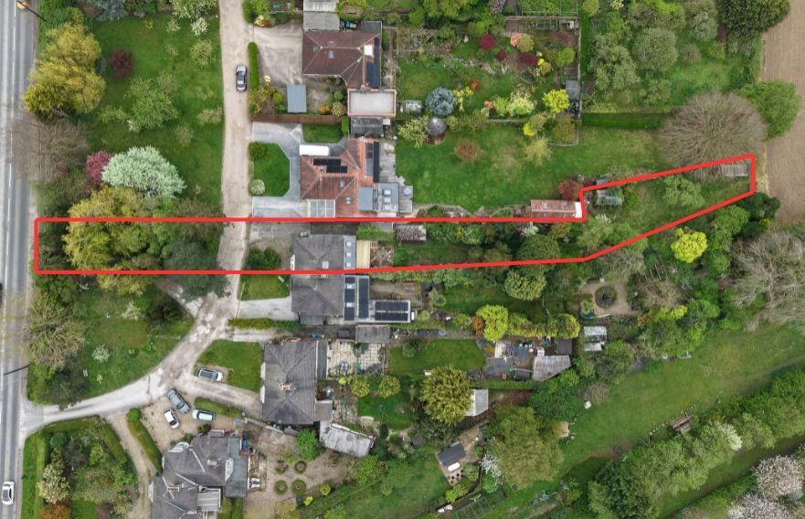 Property photo 2 of 23 Location