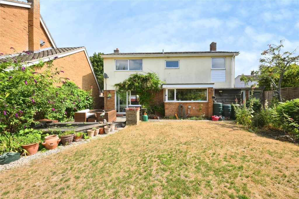 Property photo 2 of 26 Picture No. 10