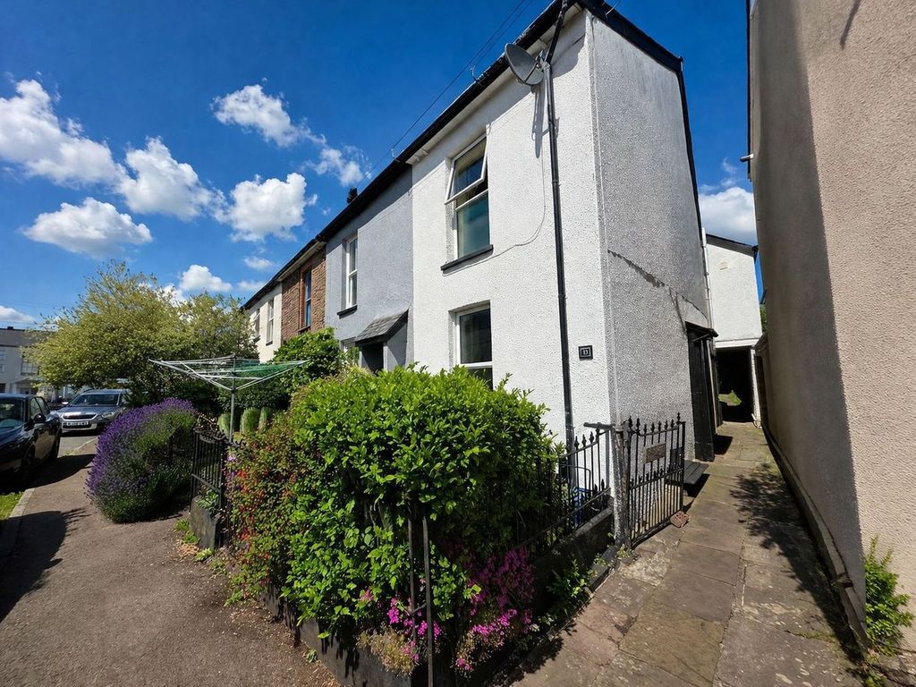 Property photo 1 of 24