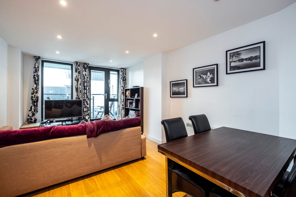 Property photo 1 of 10 Image (7).Jpg