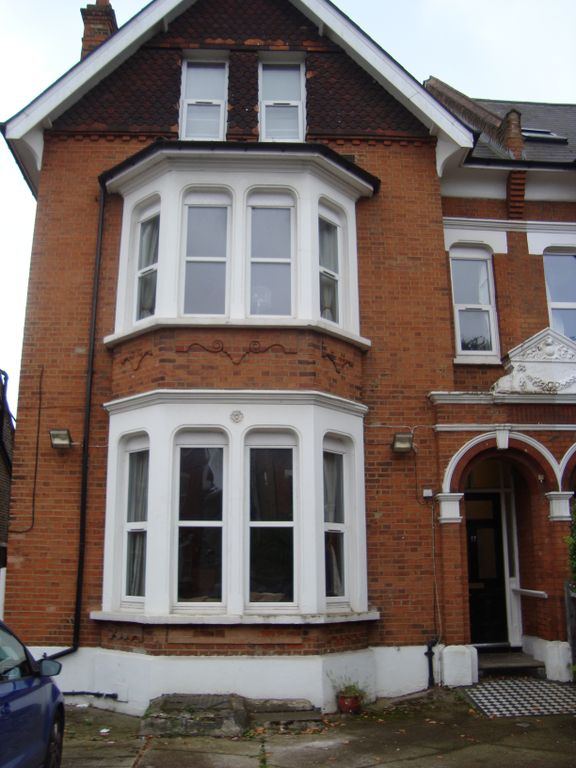 Property photo 1 of 9
