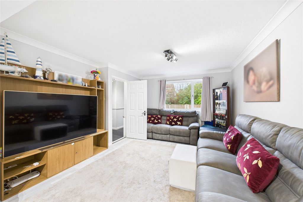 Property photo 2 of 13 Picture No. 38