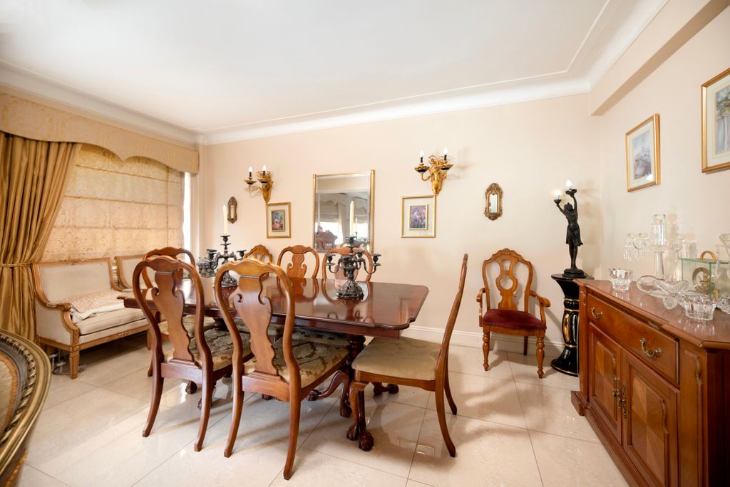 Property photo 2 of 14 Picture No. 16