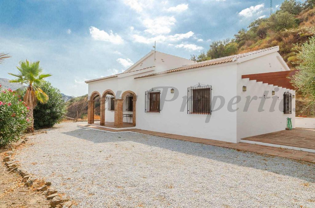 Property photo 3 of 20