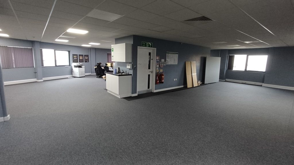 Property photo 2 of 7 Photo 2