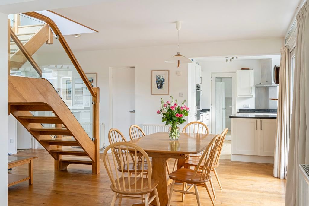 Property photo 3 of 18 Reception/Dining Area