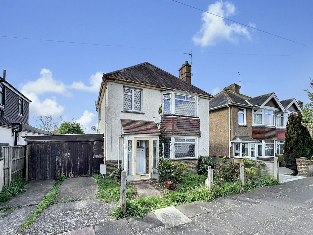 Property photo 1 of 15