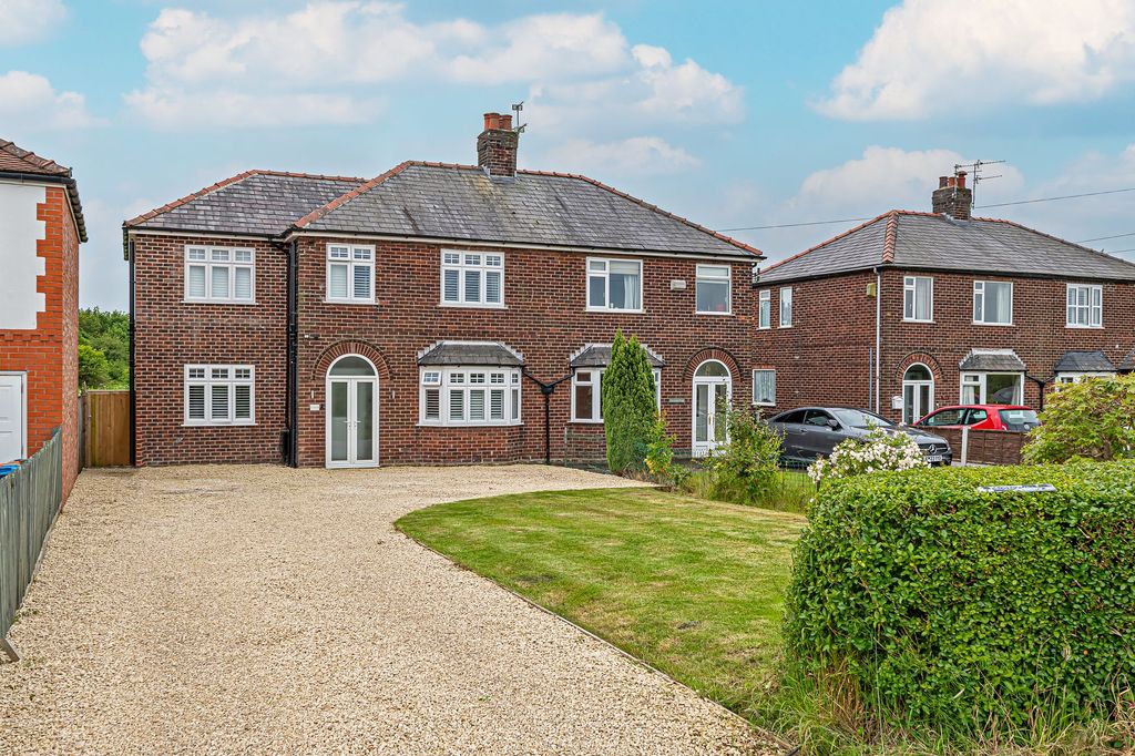 Property photo 1 of 19 External Front